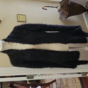 Escio fuzzy black cardigan sweater crocheted open weave back shark bite hem Lg